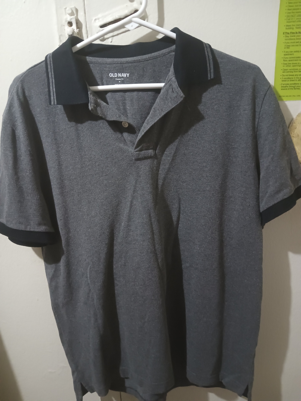 Old Navy Men’s Dark Gray Polo with Black Collar